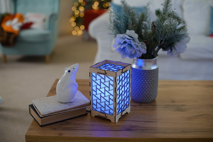 Long Distance Lamp with Triangles for family and friends Tactus store